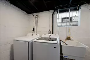 2678 Glenny Ln, West Mifflin, PA 15122 - Photo 31