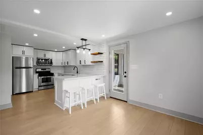 2678 Glenny Ln, West Mifflin, PA 15122 - Photo 9