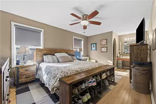 121 Shelbourne Dr, Moon/Crescent Twp, PA 15108 - Photo 19