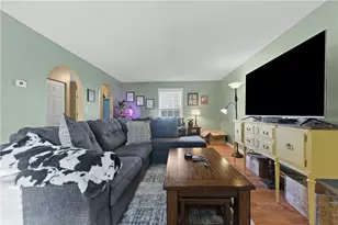 121 Shelbourne Dr, Moon/Crescent Twp, PA 15108 - Photo 15