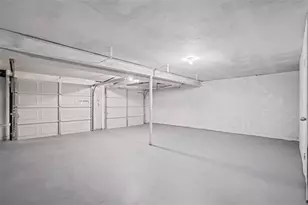 176 Colonial Village Dr, Pittsburgh, PA 15235 - Photo 5