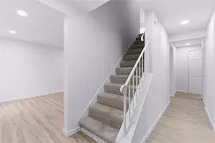 176 Colonial Village Dr, Pittsburgh, PA 15235 - Photo 43