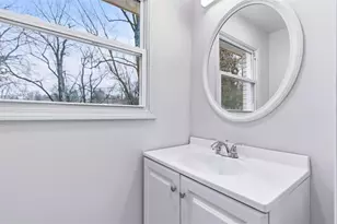 176 Colonial Village Dr, Pittsburgh, PA 15235 - Photo 45