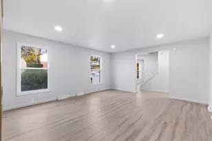 176 Colonial Village Dr, Pittsburgh, PA 15235 - Photo 41