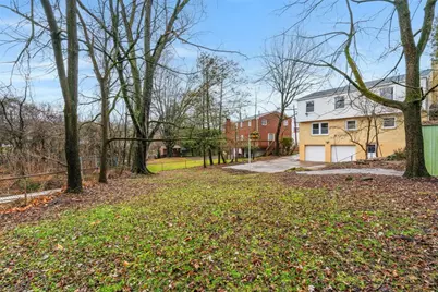 176 Colonial Village Drive, Pittsburgh, PA 15235 - Photo 3