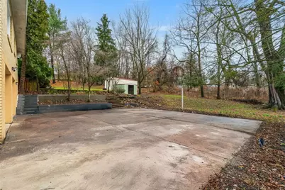 176 Colonial Village Drive, Pittsburgh, PA 15235 - Photo 7