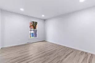 176 Colonial Village Dr, Pittsburgh, PA 15235 - Photo 19