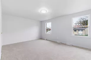 176 Colonial Village Dr, Pittsburgh, PA 15235 - Photo 39