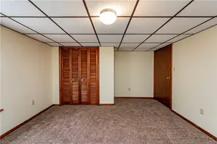 211 Twin Circles, Mount Pleasant Township, PA 15666 - Photo 15