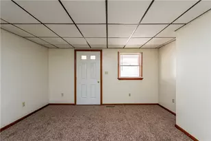 211 Twin Circles, Mount Pleasant Township, PA 15666 - Photo 7