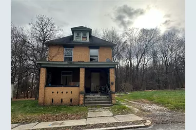1013 W Washington Street, New Castle, PA 16101 - Photo 1