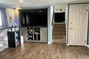 219 Wren Dr, Hempfield Township, PA 15601 - Photo 21