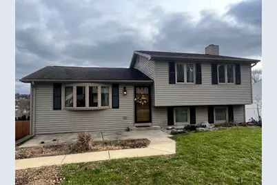 219 Wren Dr, Hempfield Township, PA 15601 - Photo 3