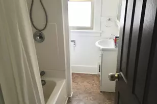 715 Scott Ave, Jeannette, PA 15644 - Photo 19