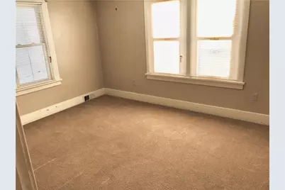 715 Scott Ave, Jeannette, PA 15644 - Photo 11