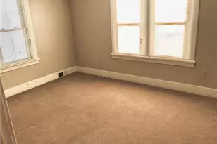 715 Scott Ave, Jeannette, PA 15644 - Photo 11