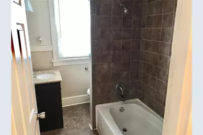 715 Scott Ave, Jeannette, PA 15644 - Photo 13