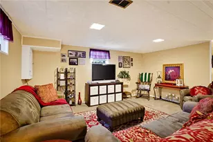 104 Thorncrest Dr, Kennedy Township, PA 15136 - Photo 21