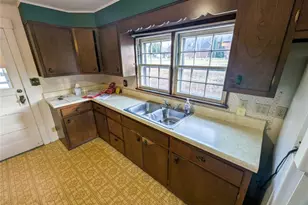 139 N Franklin St, Prospect Boro, PA 16052 - Photo 23