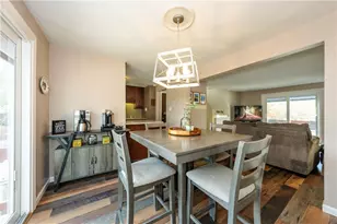 137 Parkwood Dr, Cranberry Township, PA 16066 - Photo 11