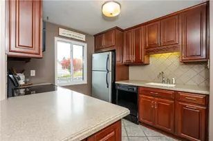 137 Parkwood Dr, Cranberry Township, PA 16066 - Photo 13