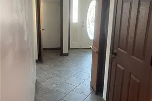 684 Pike Run Dr, California, PA 15427 - Photo 3