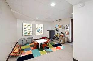 92 Skyvue Dr, Pittsburgh, PA 15234 - Photo 33