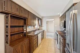 92 Skyvue Dr, Pittsburgh, PA 15234 - Photo 11