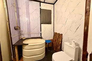 801 Cowan Ave, Jeannette, PA 15644 - Photo 23