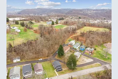 2637 Woodlawn Dr, Monroeville, PA 15146 - Photo 23