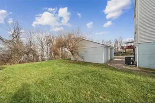 926 Derby Ln, North Versailles, PA 15137 - Photo 33