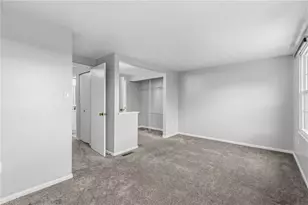 504 Lexington Dr, Hopewell Township, PA 15001 - Photo 17