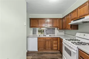 504 Lexington Dr, Hopewell Township, PA 15001 - Photo 11