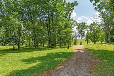 1043 Lakeside Drive, McDonald, PA 15057 - Photo 3