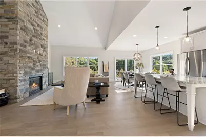 1043 Lakeside Drive, McDonald, PA 15057 - Photo 11