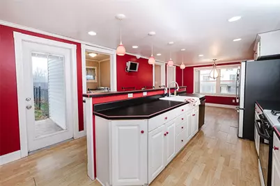 228 Harrison Ave, Wheatfield Township (East/West), PA 15949 - Photo 11