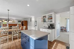 144 Stonewood Dr, Bethel Park, PA 15102 - Photo 11