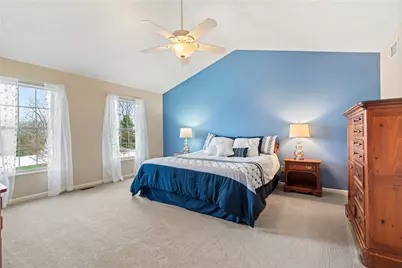 144 Stonewood Dr, Bethel Park, PA 15102 - Photo 17