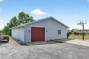 1378 Mile Hill Rd, Perry Township, PA 16117 - Photo 5