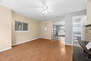 1119 Freyburg St, Pittsburgh, PA 15203 - Photo 3