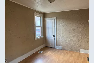 89 1/2 N Maiden St, Franklin Township, PA 15370 - Photo 5