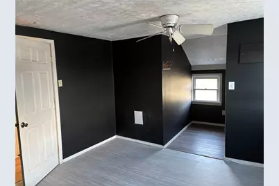 89 1/2 N Maiden St, Franklin Township, PA 15370 - Photo 11