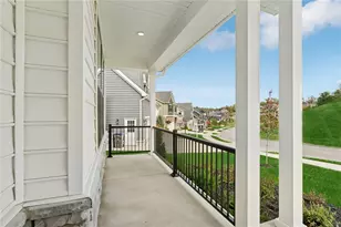 410 Barons Ct, Peters Township, PA 15637 - Photo 3