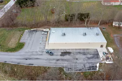 1221 Lawrence Ave, Ellwood City, PA 16117 - Photo 17