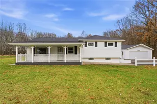 3489 Sample Rd, Hermitage, PA 16148 - Photo 1