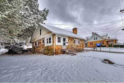 615 W 4th Ave, Derry Boro, PA 15627 - Photo 3