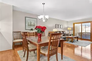 1403 Towne Square Dr, Pittsburgh, PA 15101 - Photo 9