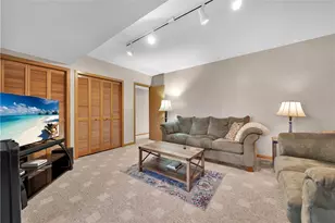 1403 Towne Square Dr, Pittsburgh, PA 15101 - Photo 31