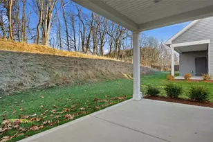 1217 Autumn Woods Dr, Jackson Township, PA 16033 - Photo 41