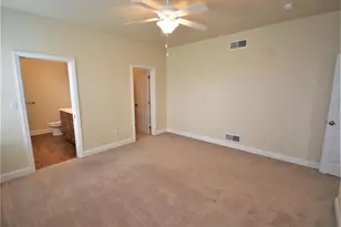 216 S Tuscan Way, Hempfield Township, PA 15601 - Photo 9